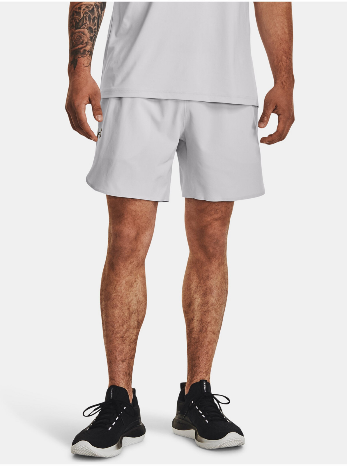Pánske kraťasy Under Armour Peak Woven Shorts-GRY