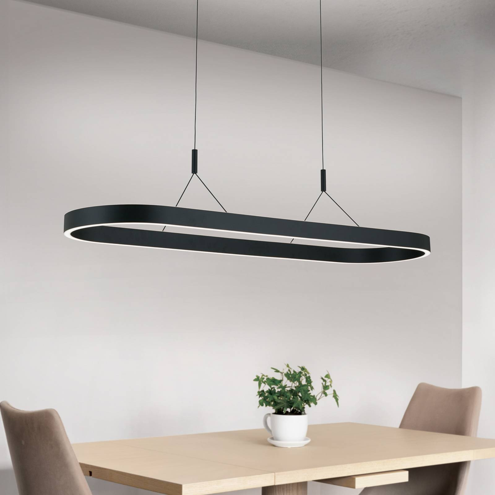 Závesné svetlo Carrara LED, čierne, výškovo nastaviteľné, CCT