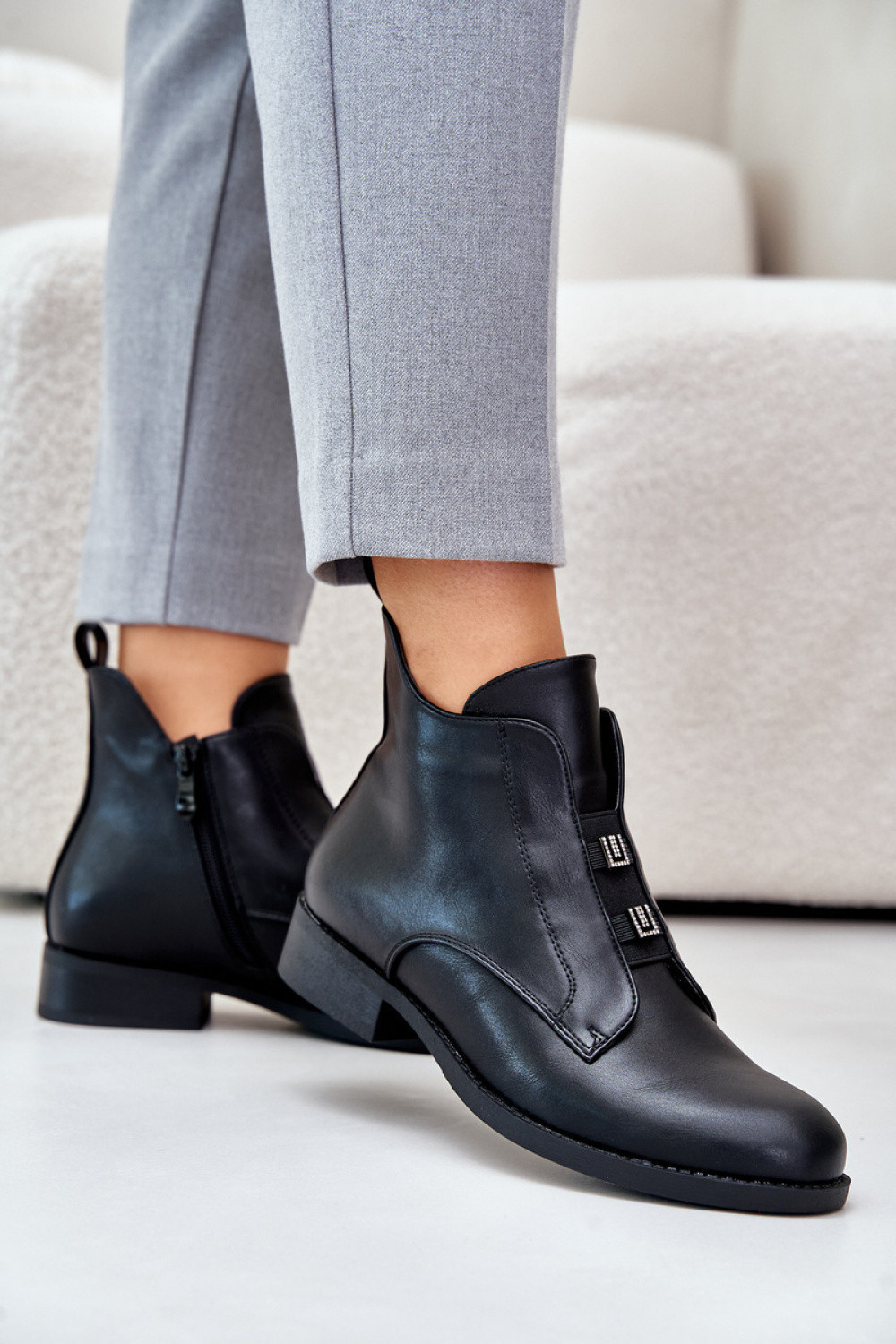 Dámske členkové topánky HY42-716 model 202118 Black - S.Barski 37 černá