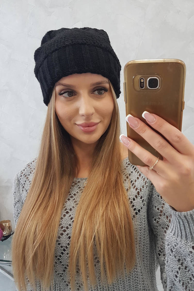 Dámska čiapka Danuta K331 čierna - Oliwia UNI