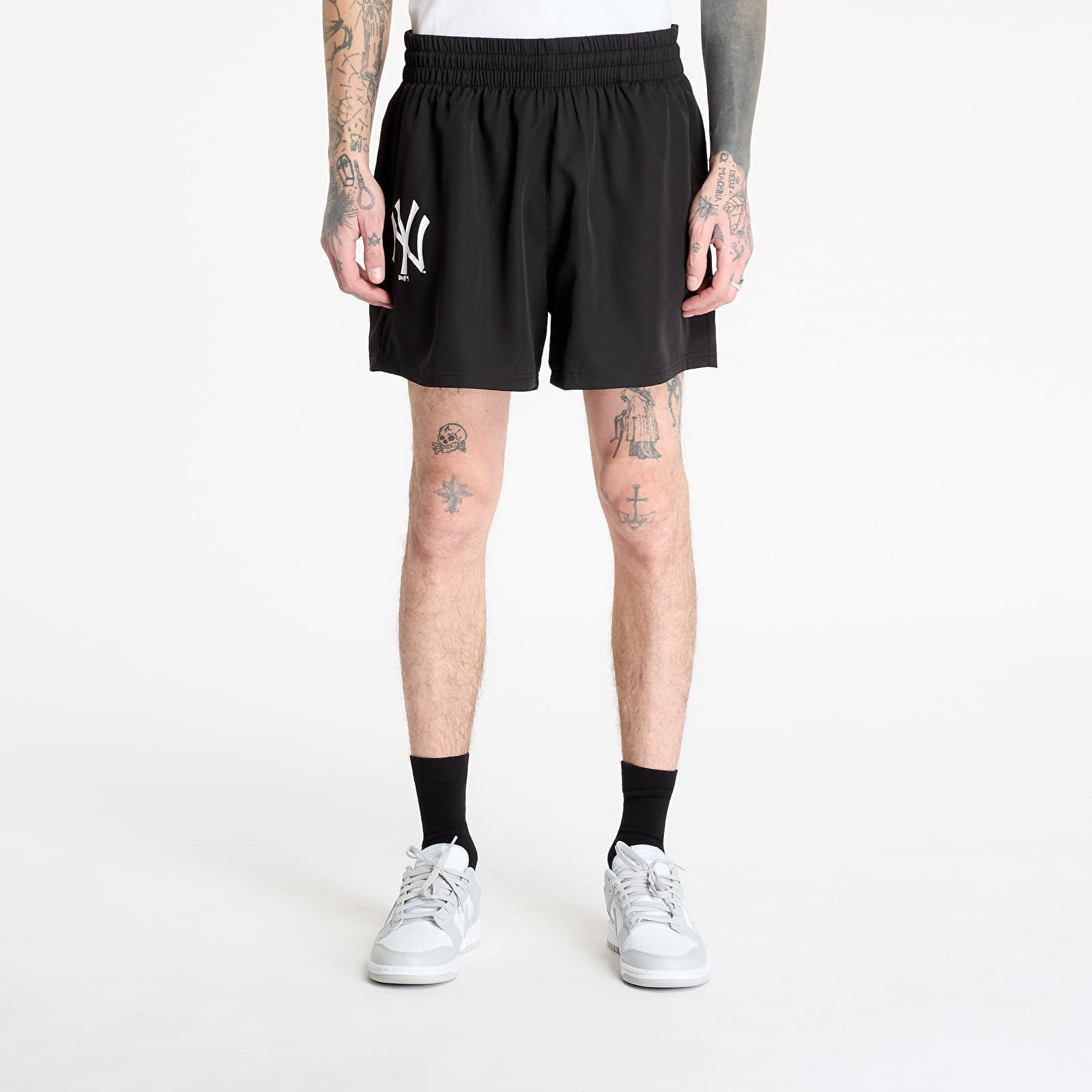 New Era New York Yankees MLB League Essential Shorts Black S