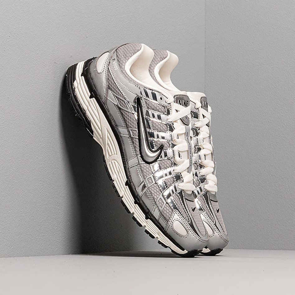 Tenisky Nike P-6000 Metallic Silver/ Metallic Silver-Sail EUR 40