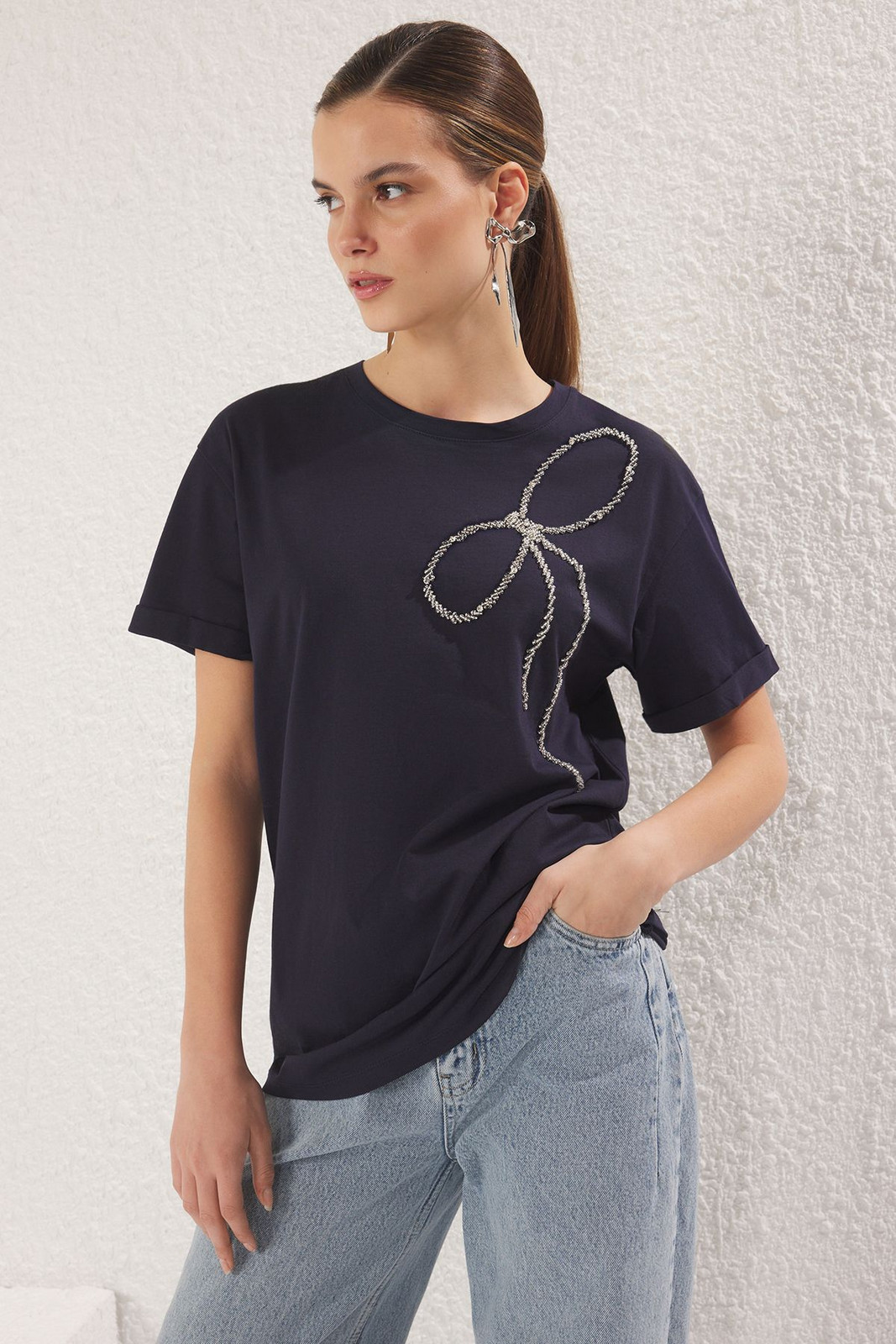 Trendyol Navy Blue Bow Stone Detail Regular Pattern Knitted Blouse