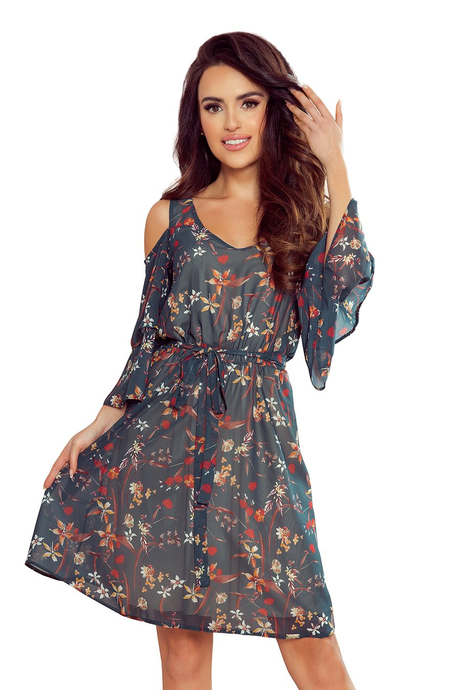 Airy dress with open shoulders Numoco
