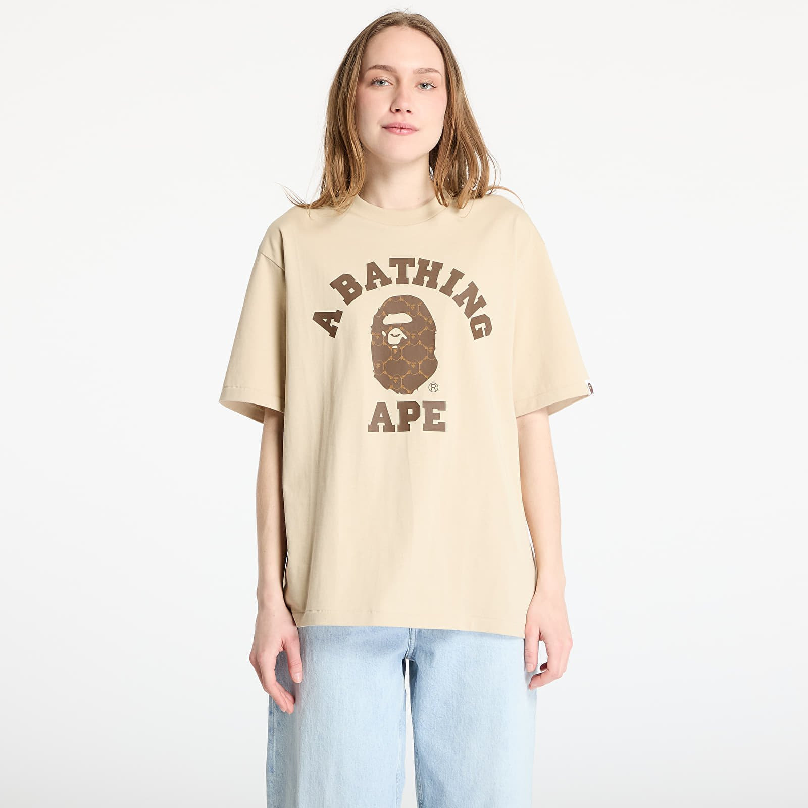 Tričko A BATHING APE College Monogram College Relaxed Fit Tee UNISEX Beige L