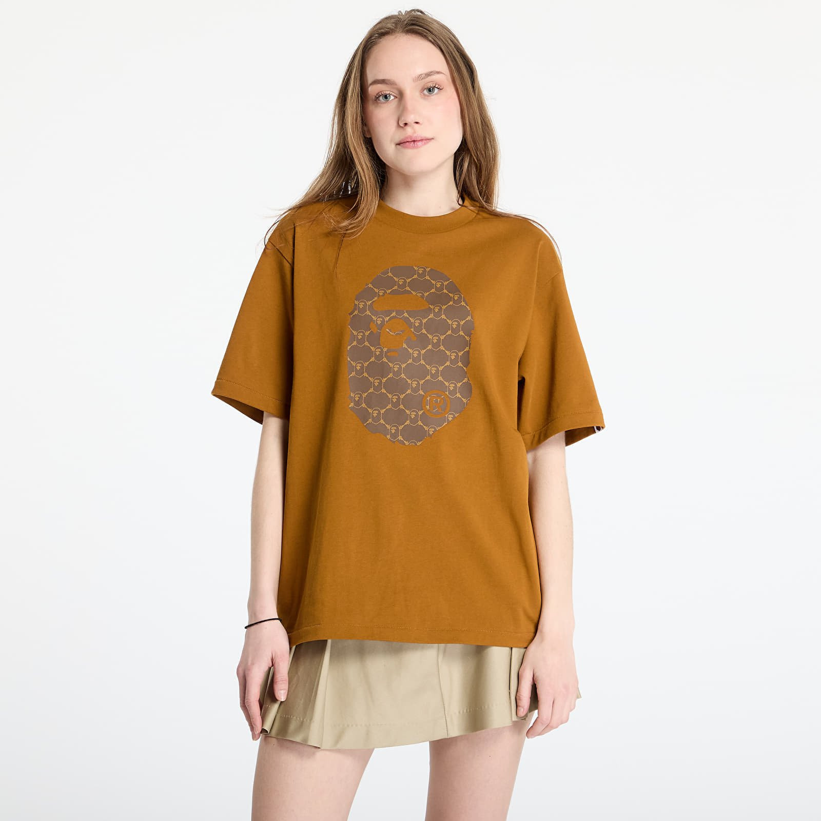 Tričko A BATHING APE College Monogram Ape Head Relaxed Fit Tee UNISEX Beige L