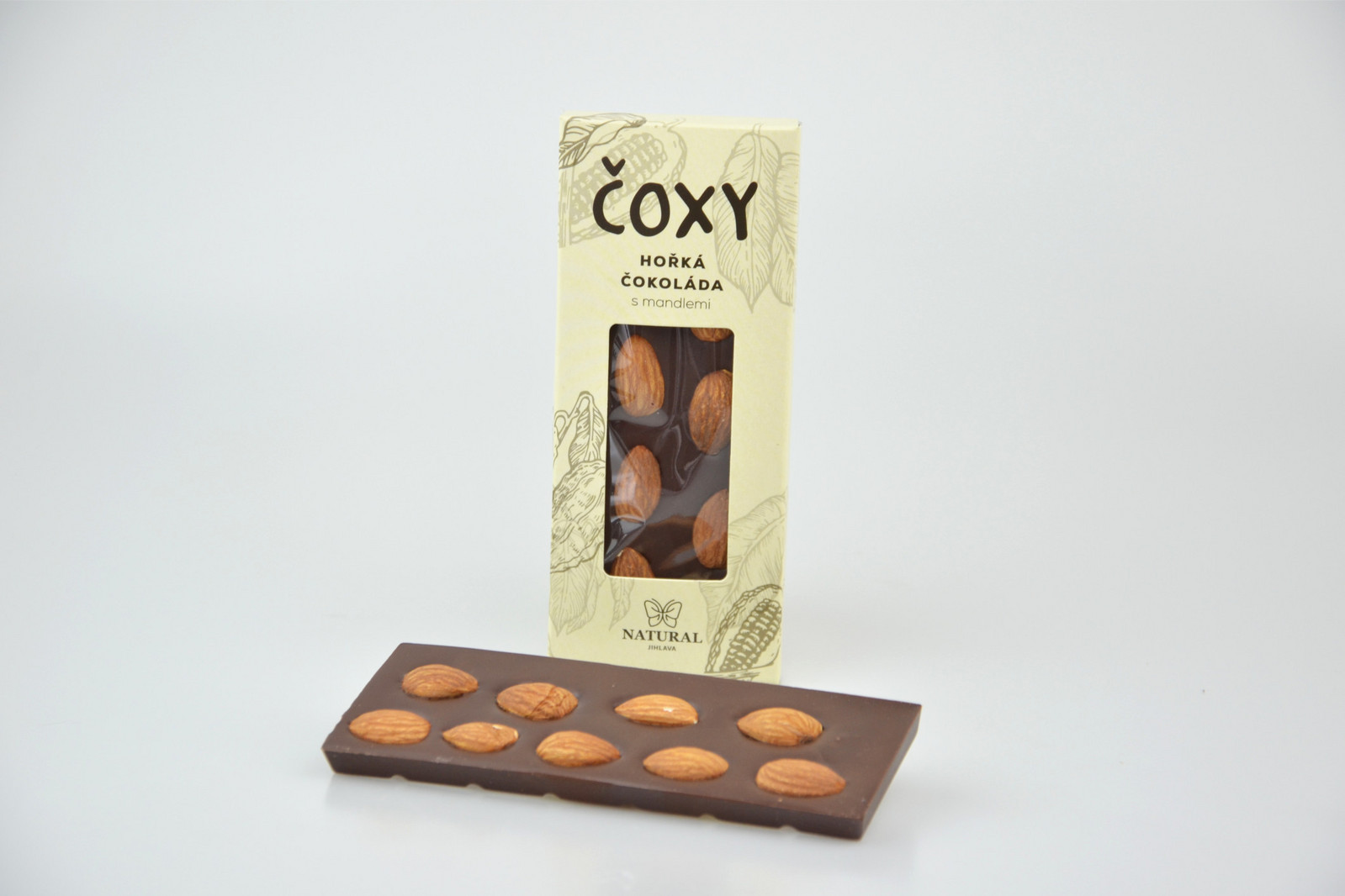 Natural Jihlava ČOXY - horká čokoláda s mandľami a xylitolom - Natural 50g 30 ks