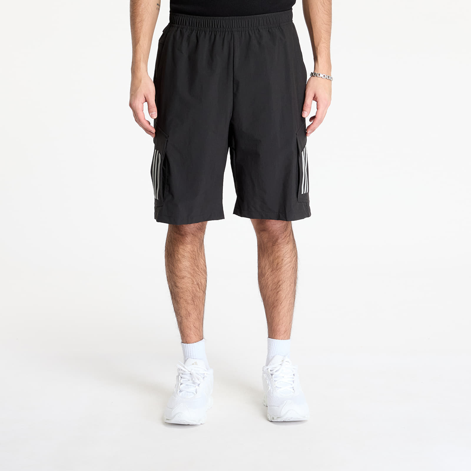 adidas x Mercedes Amg Petronas Formula One Team Mechanics Short Black/ Black/ Reflective Silver S