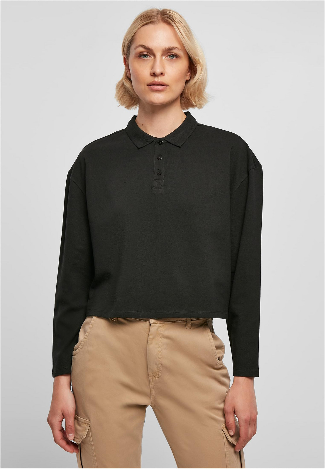 Women's short oversized polo with long sleeves black