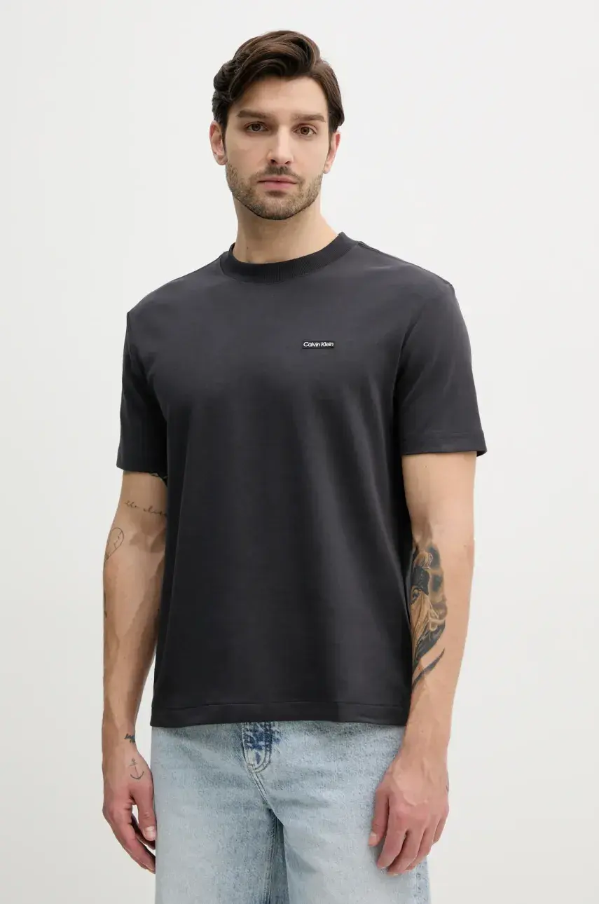 Tričko Calvin Klein Jeans pánske, čierna farba, jednofarebné, J30J327234