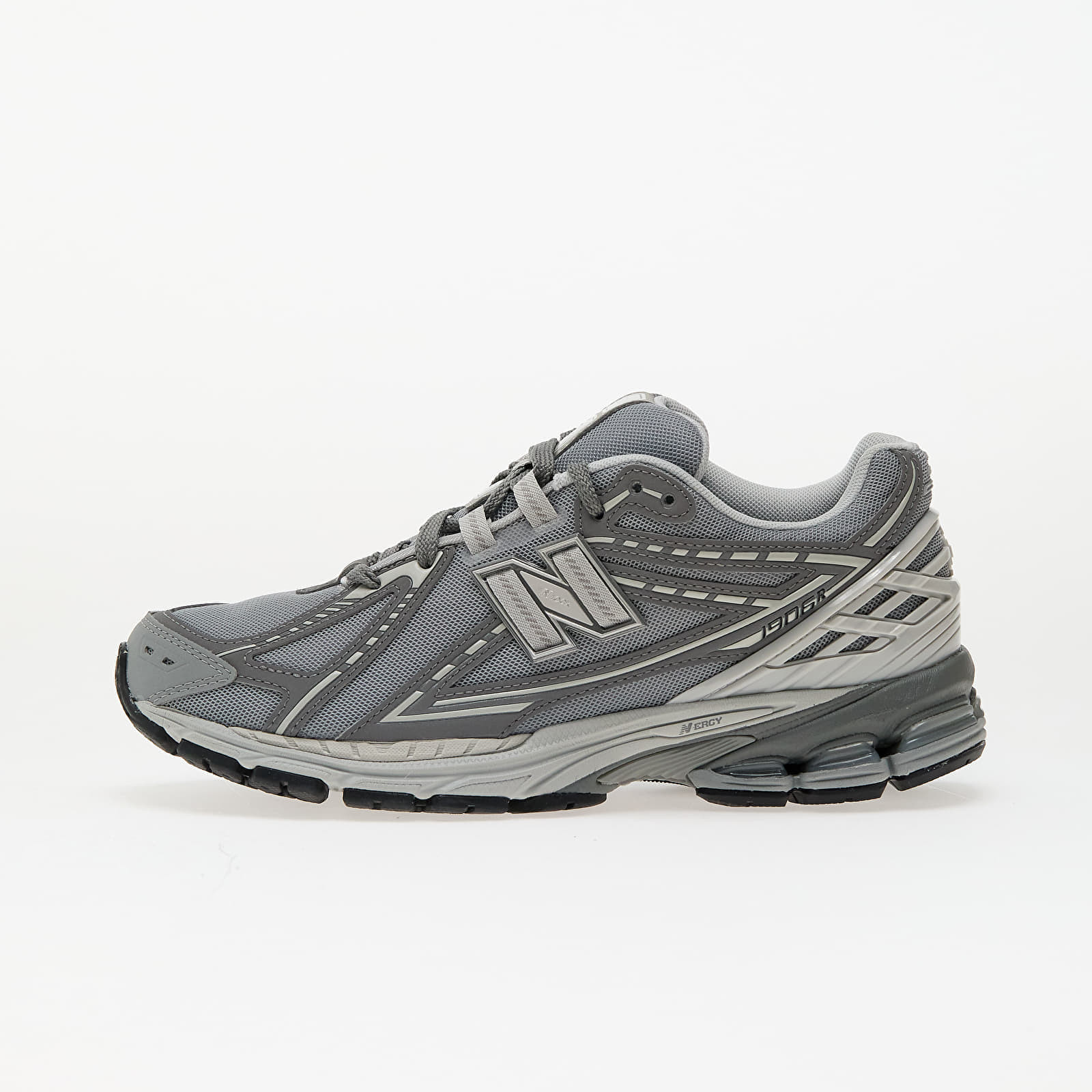 Tenisky New Balance 1906 Grey EUR 40.5