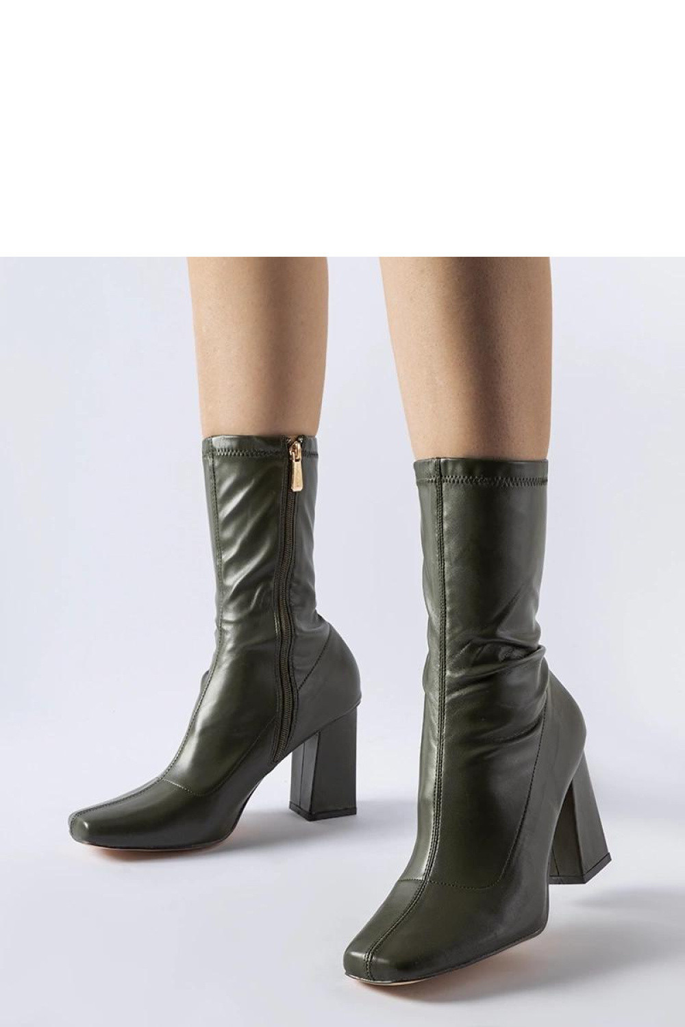 Topánky na podpätku model 204736 Solea 36
