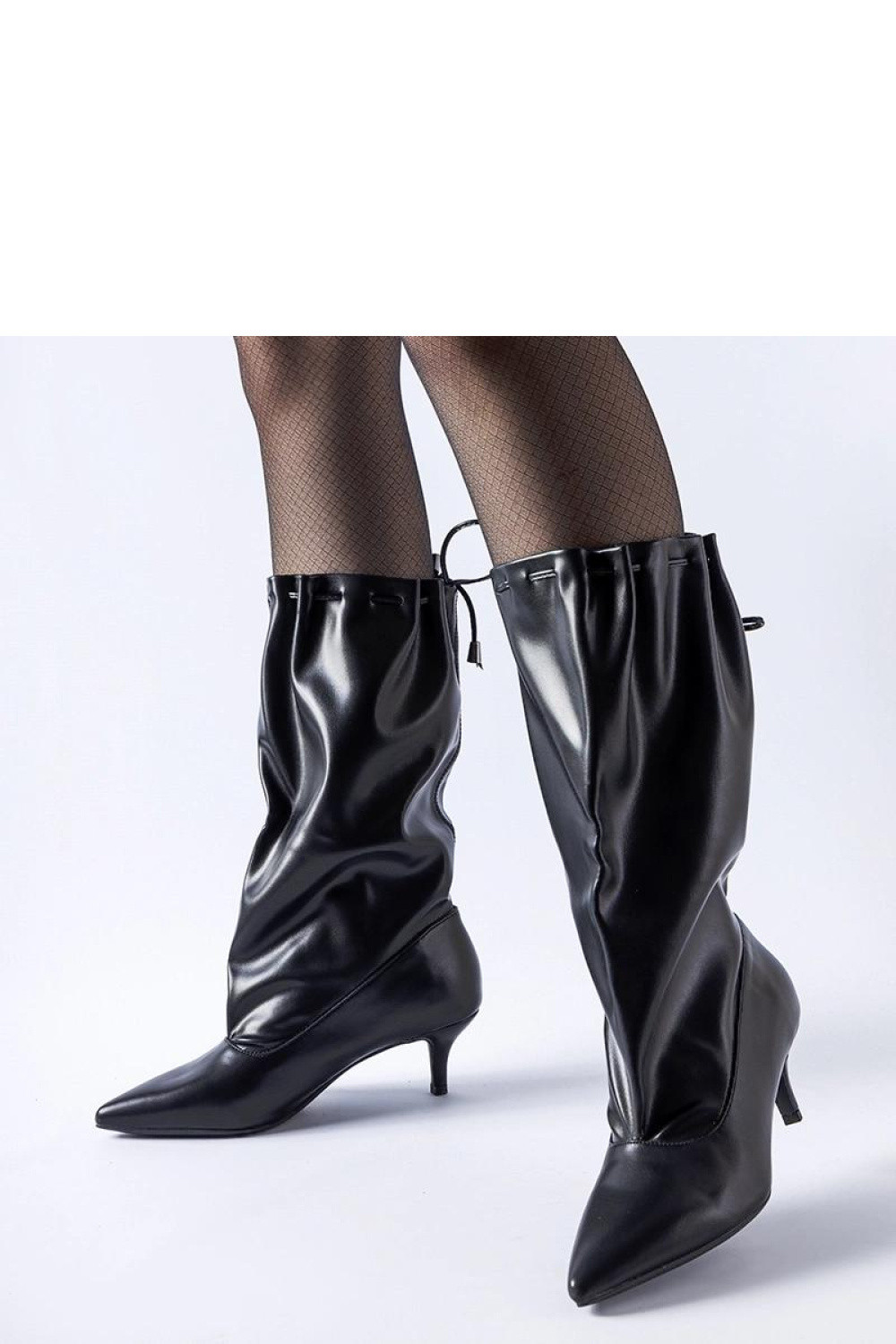 Topánky na podpätku model 204478 Solea 37