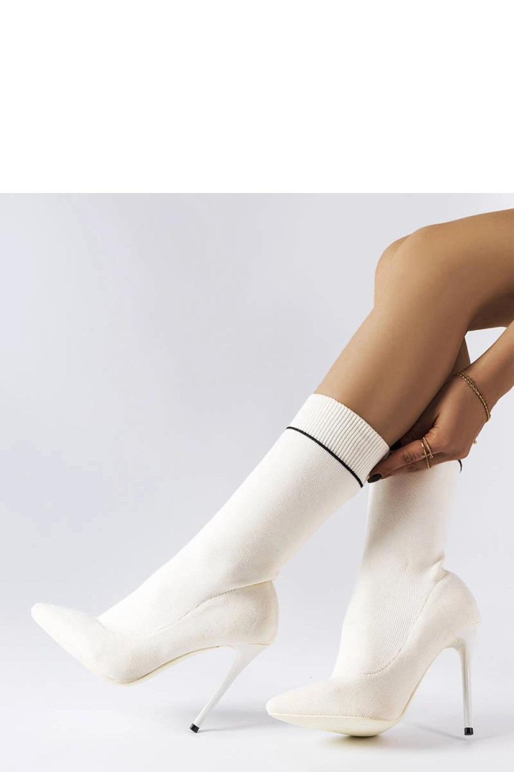 Topánky na podpätku model 204773 Solea 36