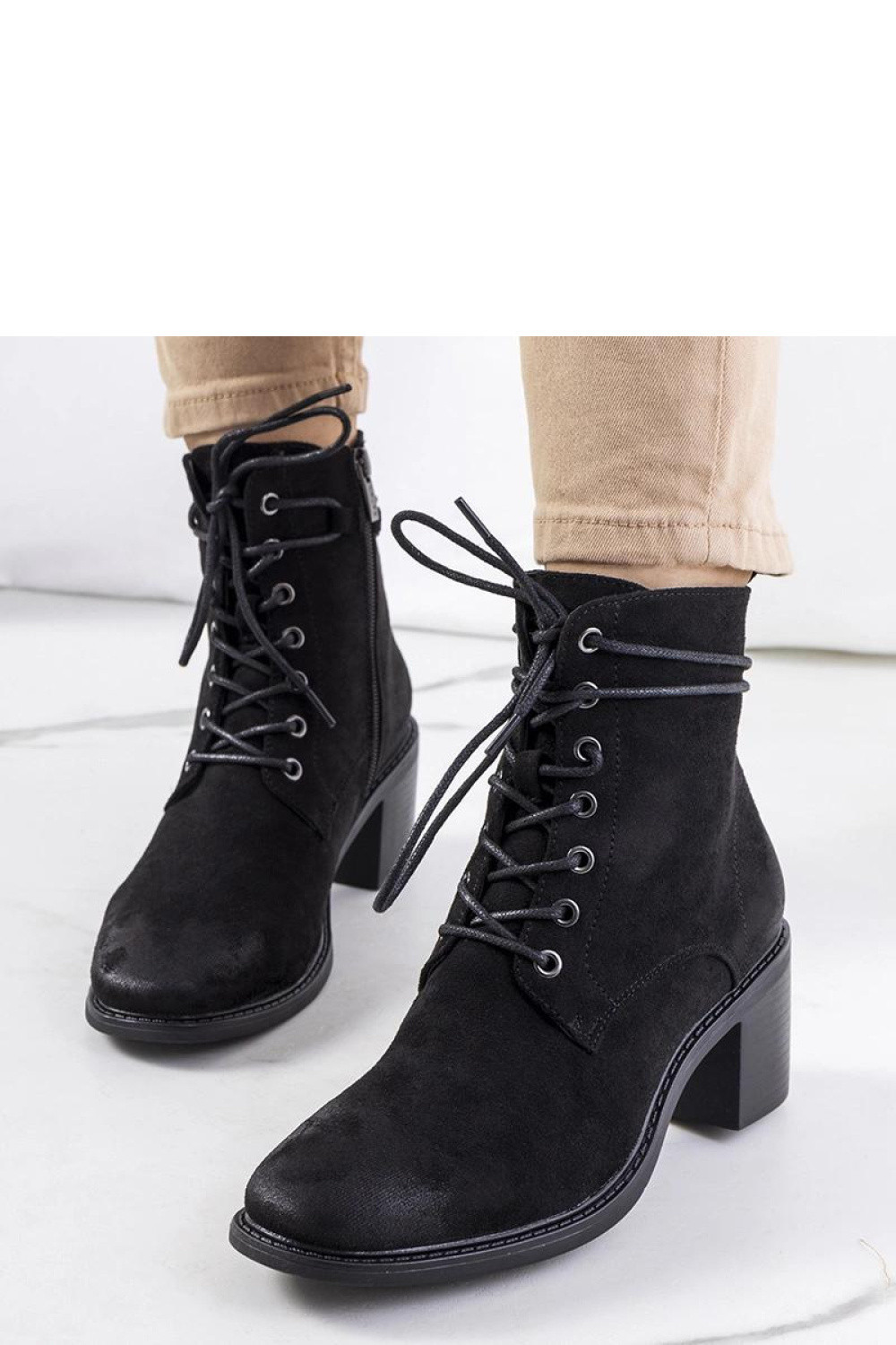Topánky na podpätku model 204856 Solea 36