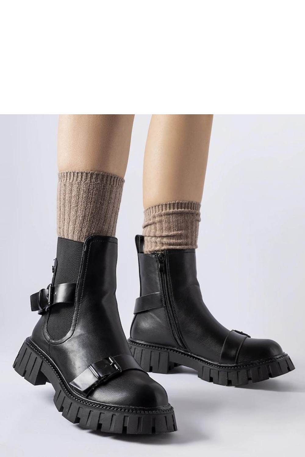 Topánky na podpätku model 205078 Solea 36