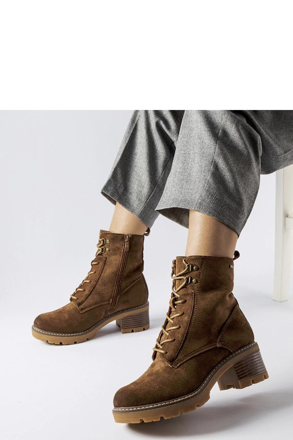 Topánky na podpätku model 205853 Solea 36