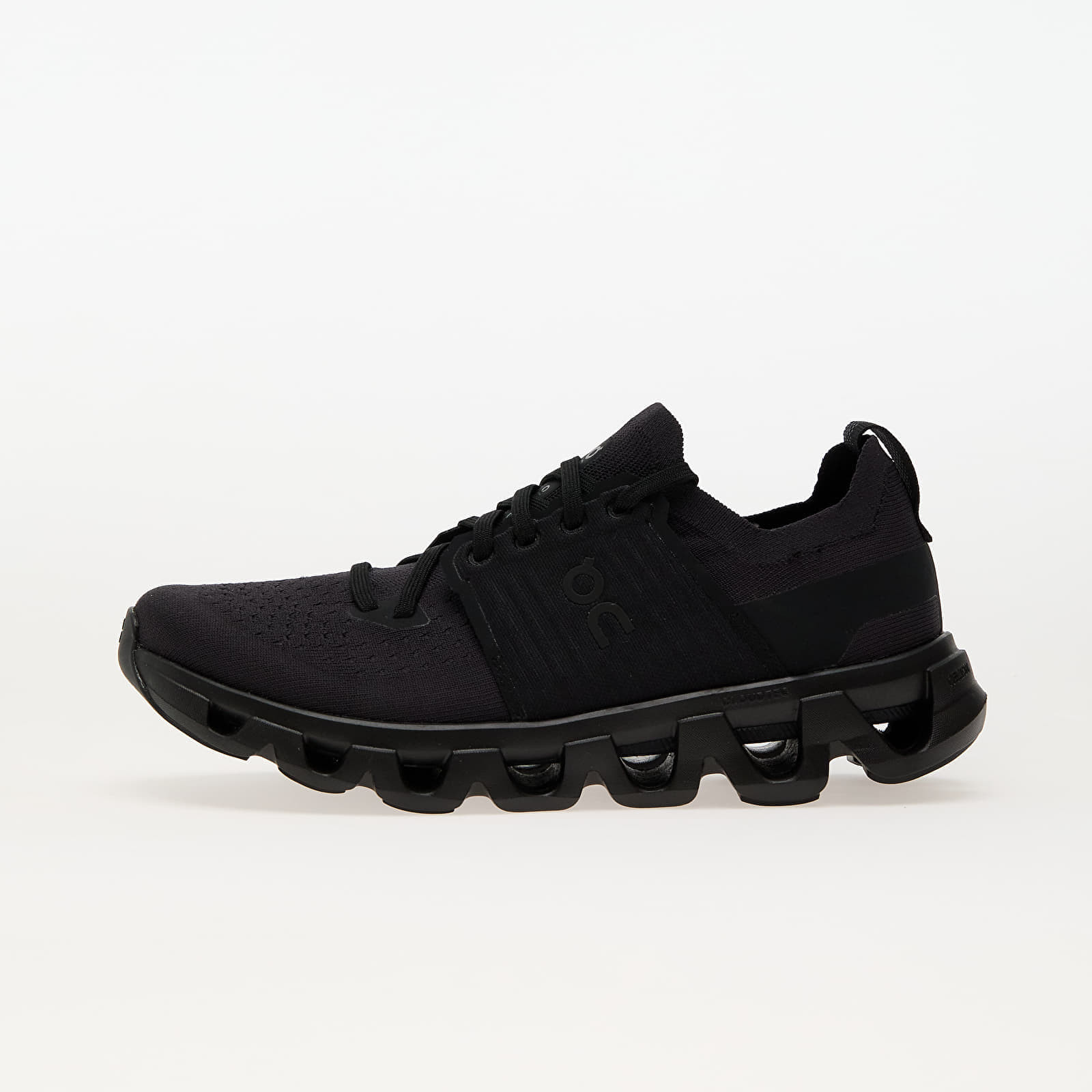 Tenisky On M Cloudswift 4 Black/ Eclipse EUR 42