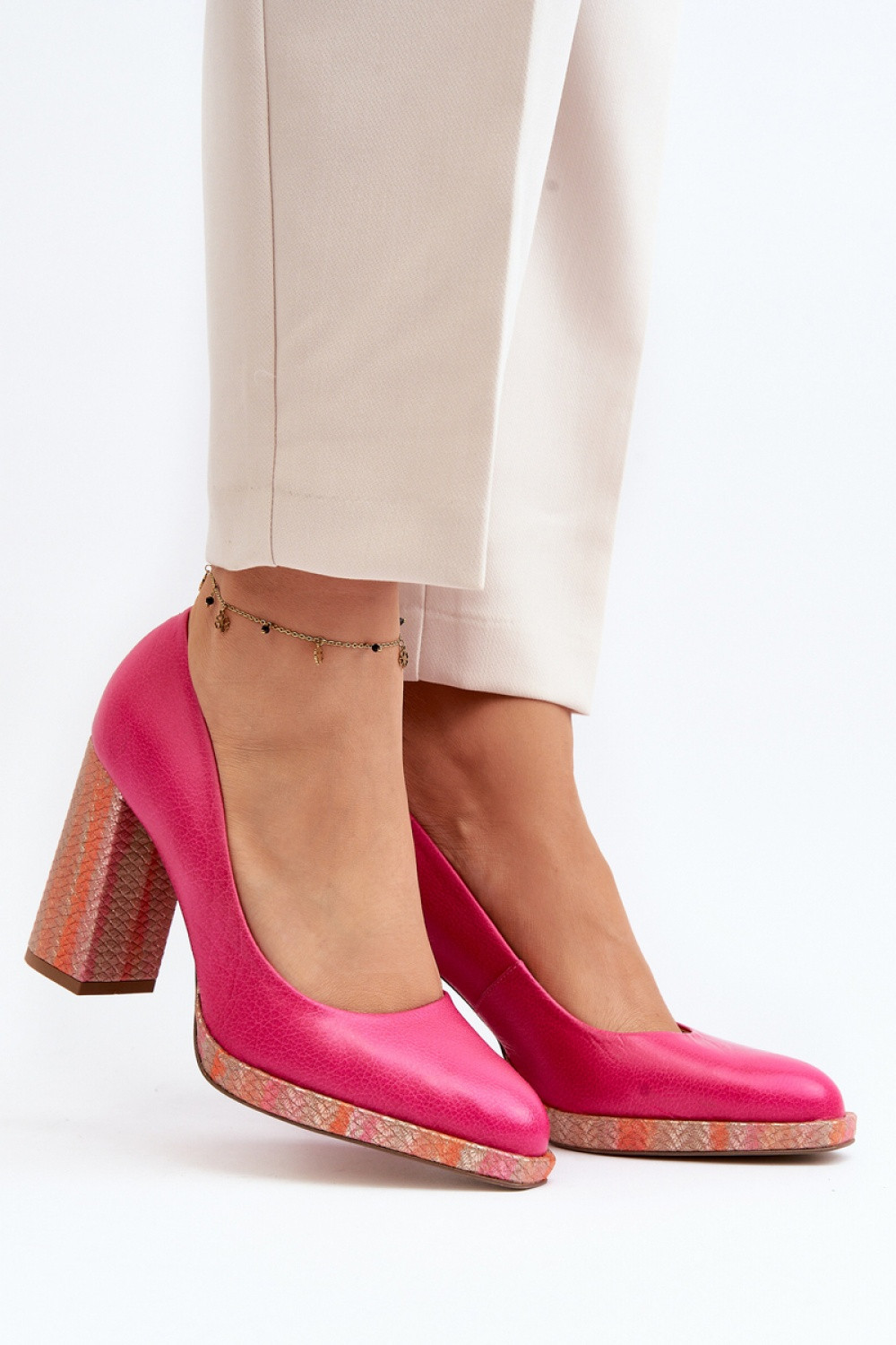 Čerpadlá model 192296 Step in style 37