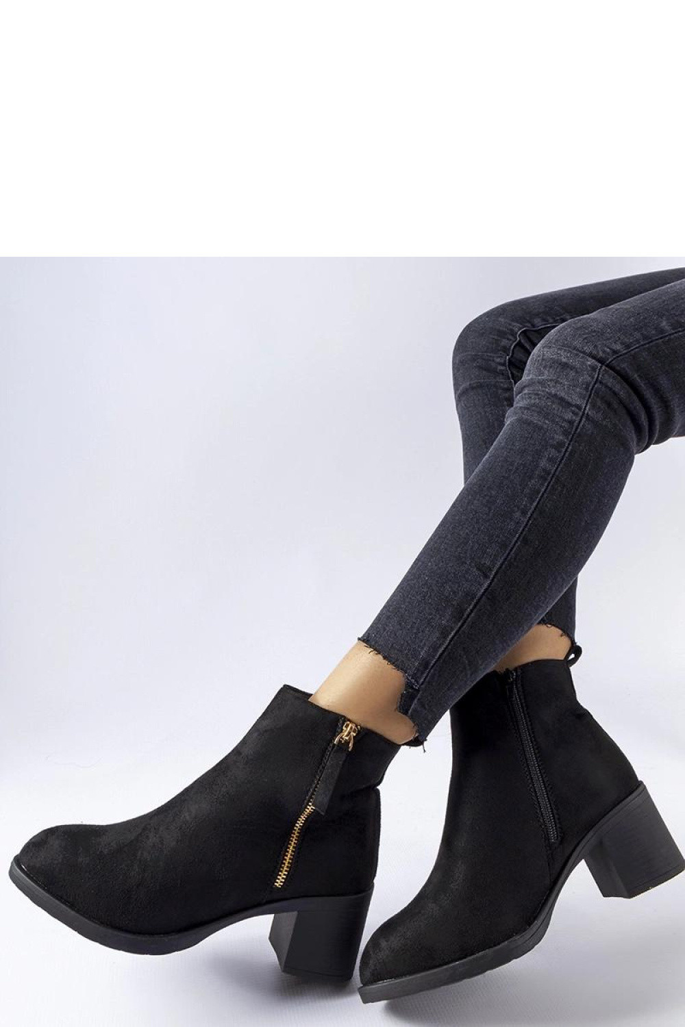 Topánky na podpätku model 206545 Solea 37