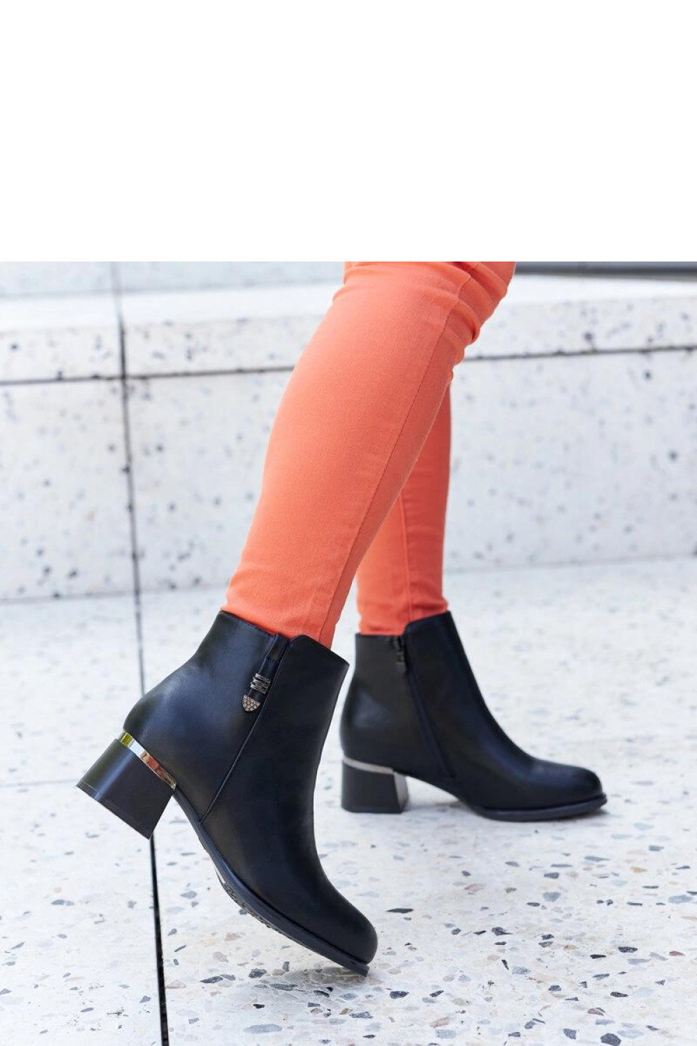 Topánky na podpätku model 206548 Solea 36