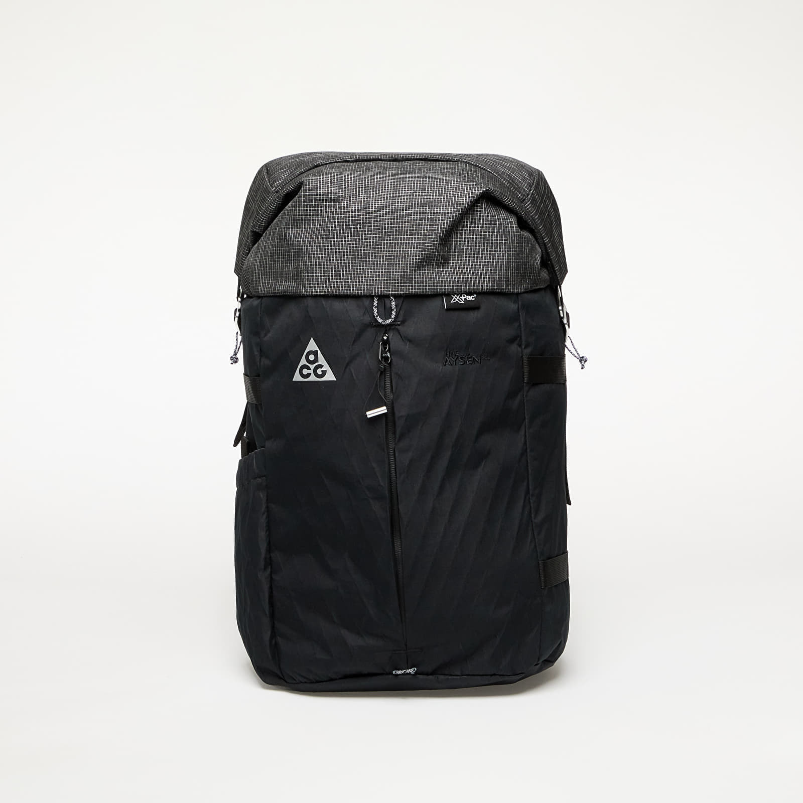 Nike ACG Aysén Day Pack Black/ Black/ Metallic Silver 32 l
