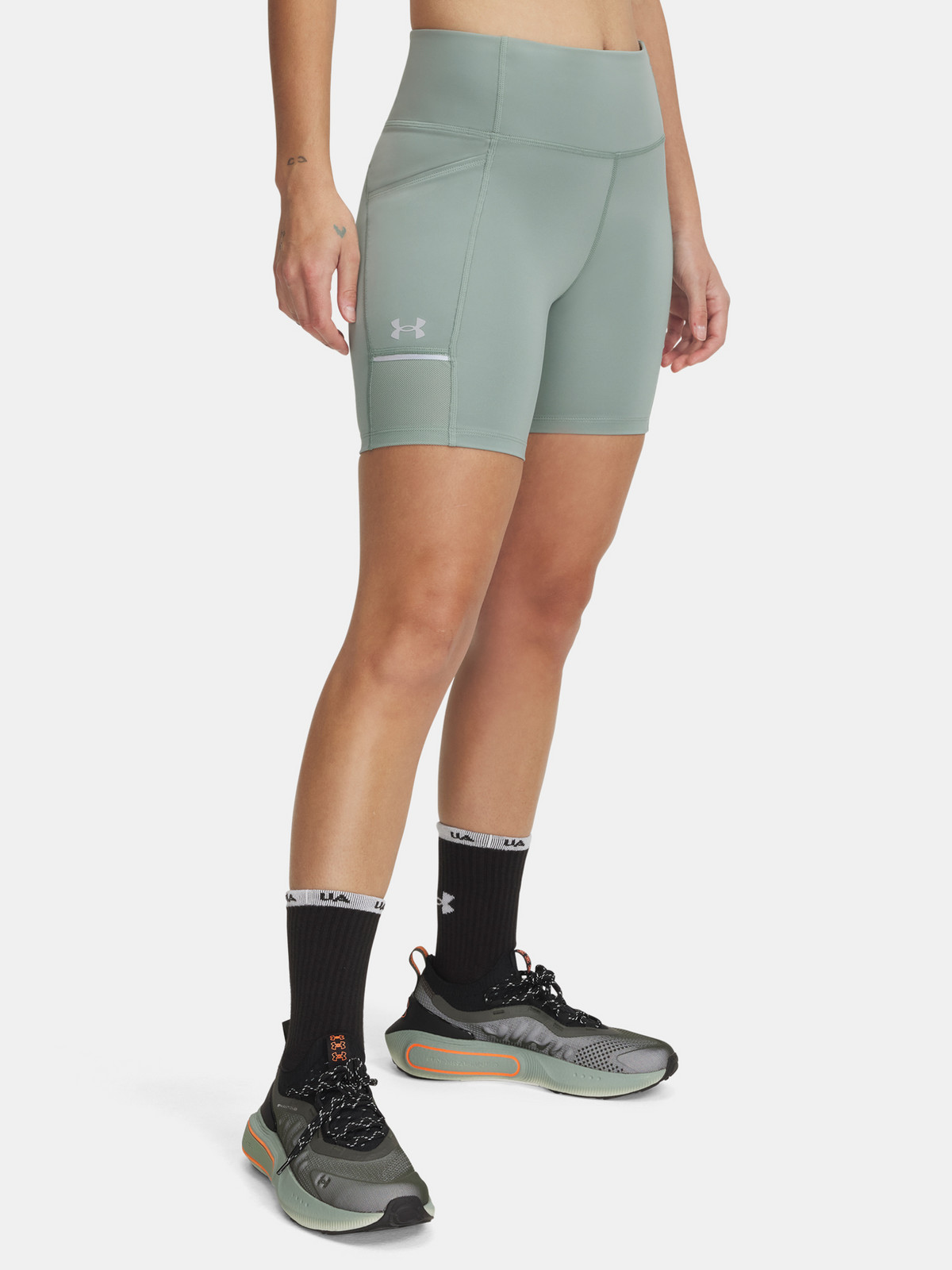 Women's shorts Under Armour UA Launch 6in Short - Women's