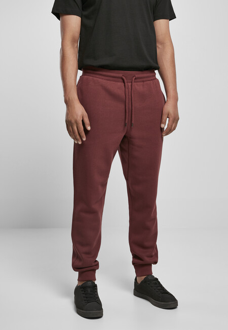 Urban Classics Basic Sweatpants cherry - 5XL
