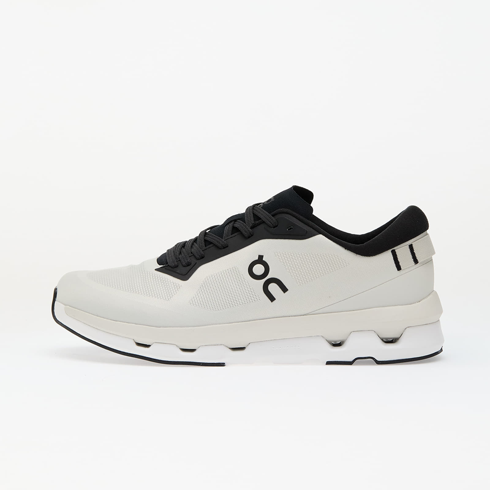 Tenisky On M Cloudzone Ice/ Black EUR 42