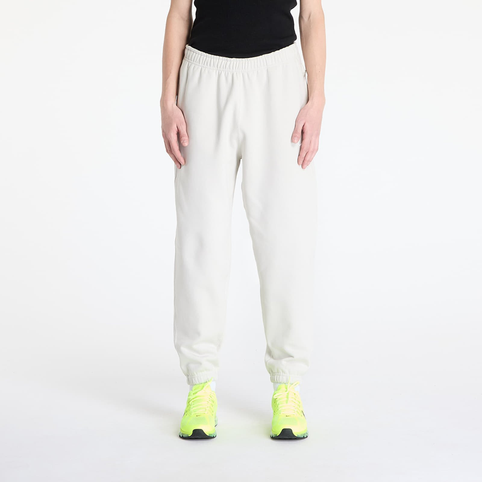 Nike Solo Swoosh Men's Fleece Pants Light Bone/ White S