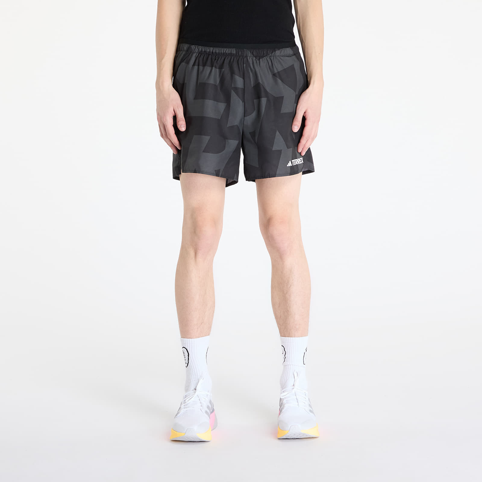 Šortky adidas Terrex Multi Printed Light Shorts Black M