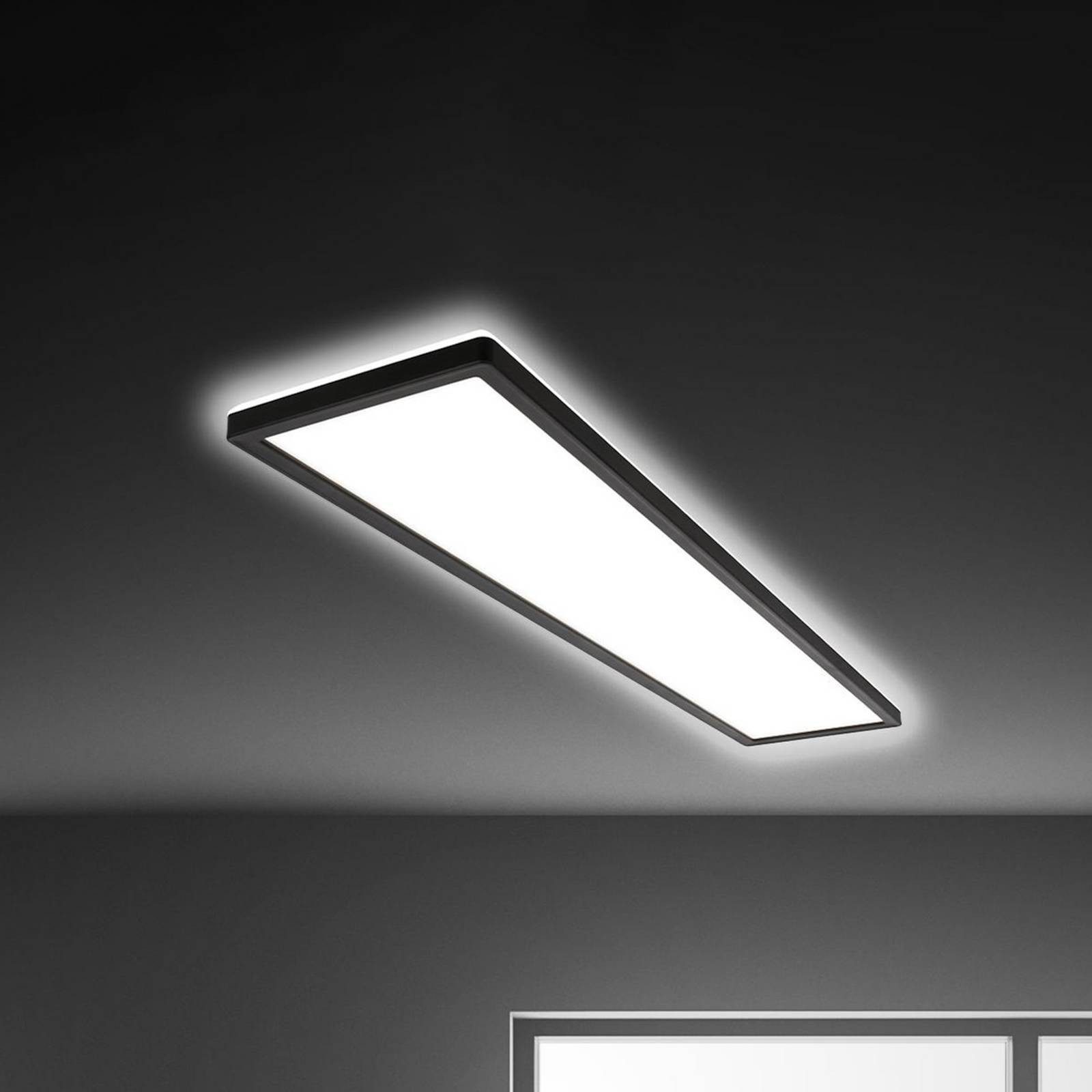LED stropné svietidlo Tava, čierne, podsvietenie, plast,98x20