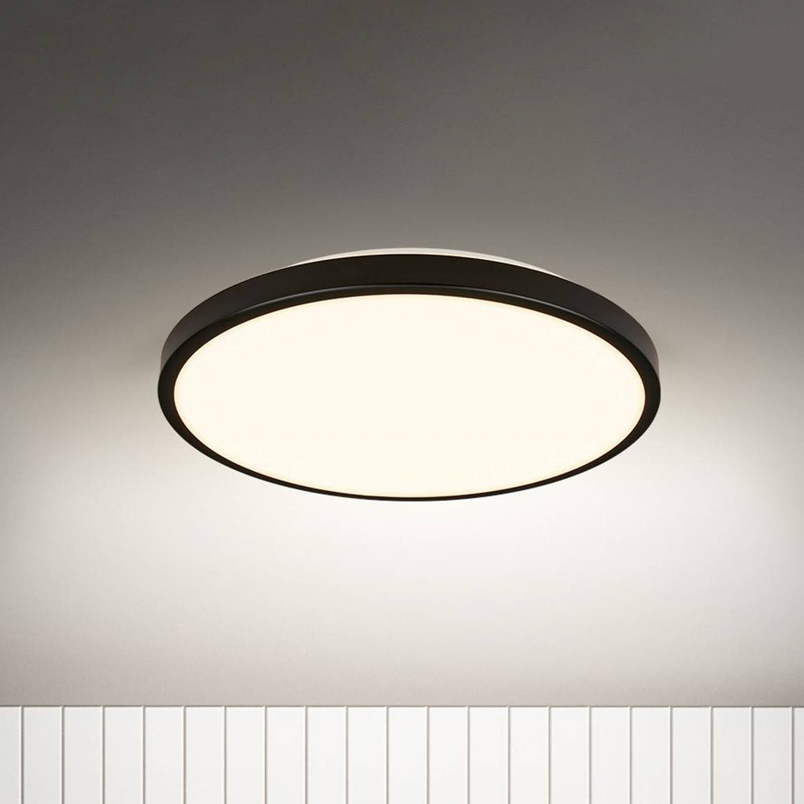 Stropné svietidlo Chet LED, biele, plast, 29 cm, senzor, IP54