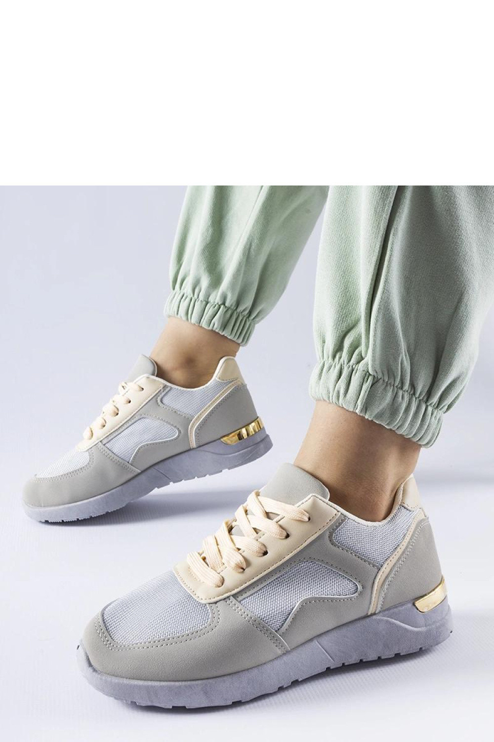 Tenisky model 207639 Solea 36