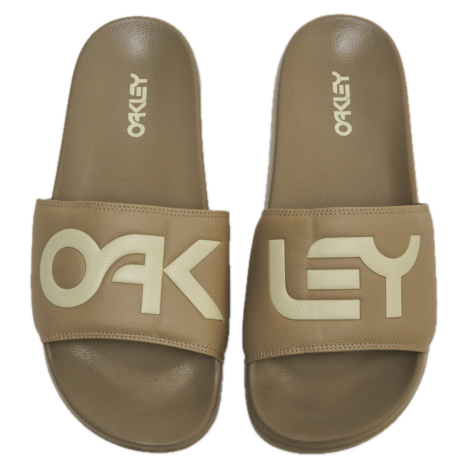 Oakley B1B Slide 2.0 Veľkosť: 37,5 EUR