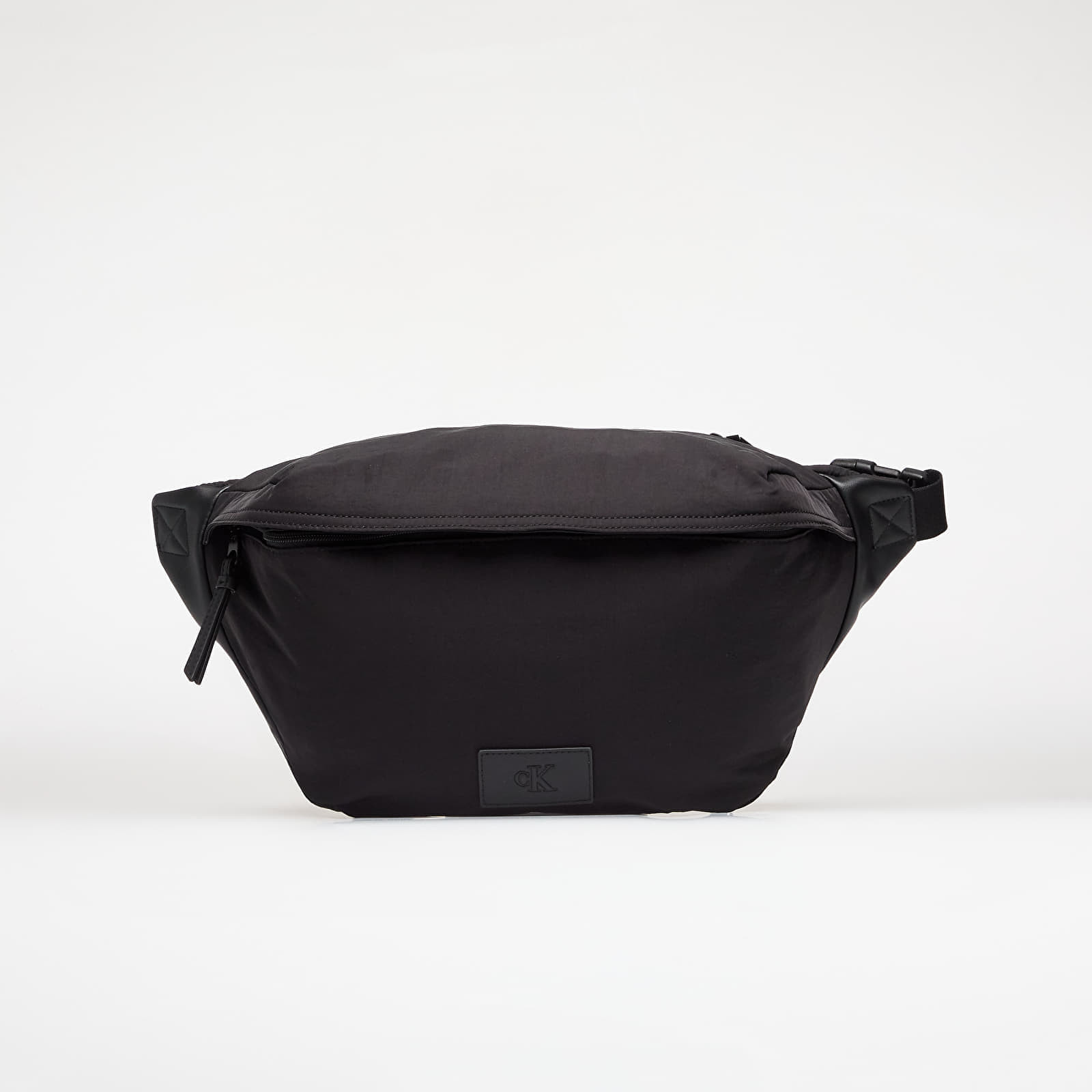 Ľadvinka Calvin Klein Jeans Metro Nylon Oversized Waistbag Black Universal