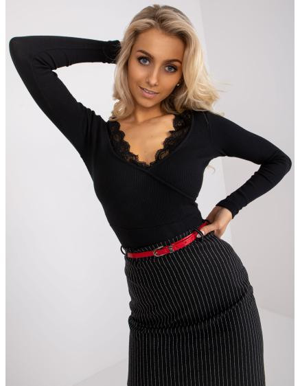 Dámska blúzka s čipkou SECYLIA čierna