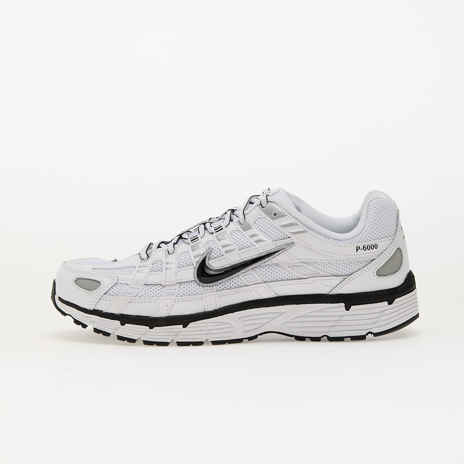 Tenisky Nike P-6000 White/ Black-Metallic Silver-Black EUR 44.5