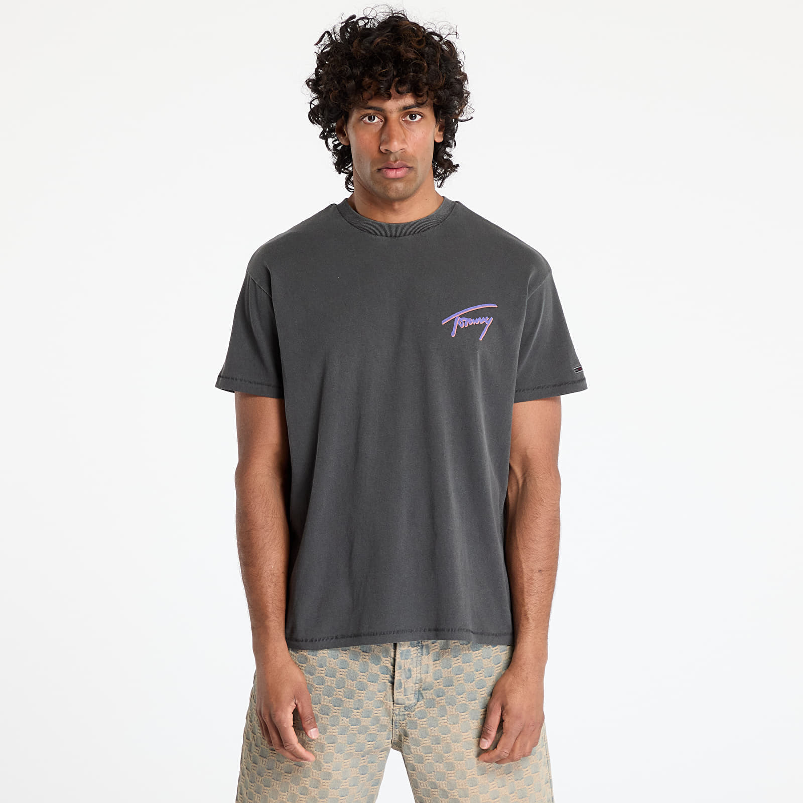 Tričko Tommy Jeans Relaxed Faded Graphic Tee Black M