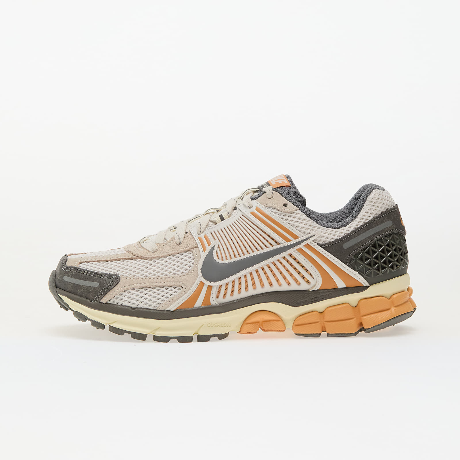 Tenisky Nike Zoom Vomero 5 Phantom/ Flat Pewter-Copper Moon EUR 38.5