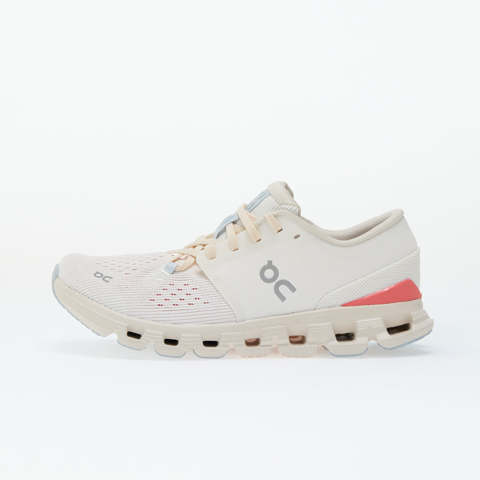 Tenisky On W Cloud X 4 Ivory/ Salmon EUR 37.5