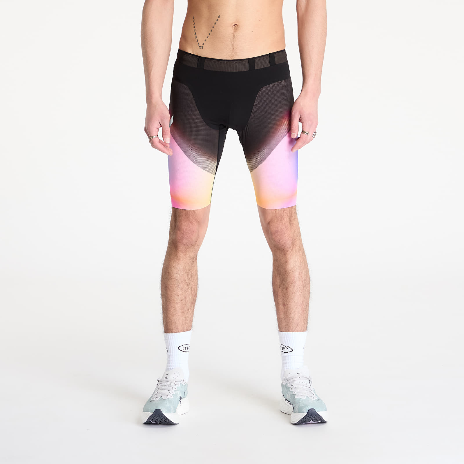SOAR Running Men's Marathon Speed Shorts Black/Summer Rainbow L
