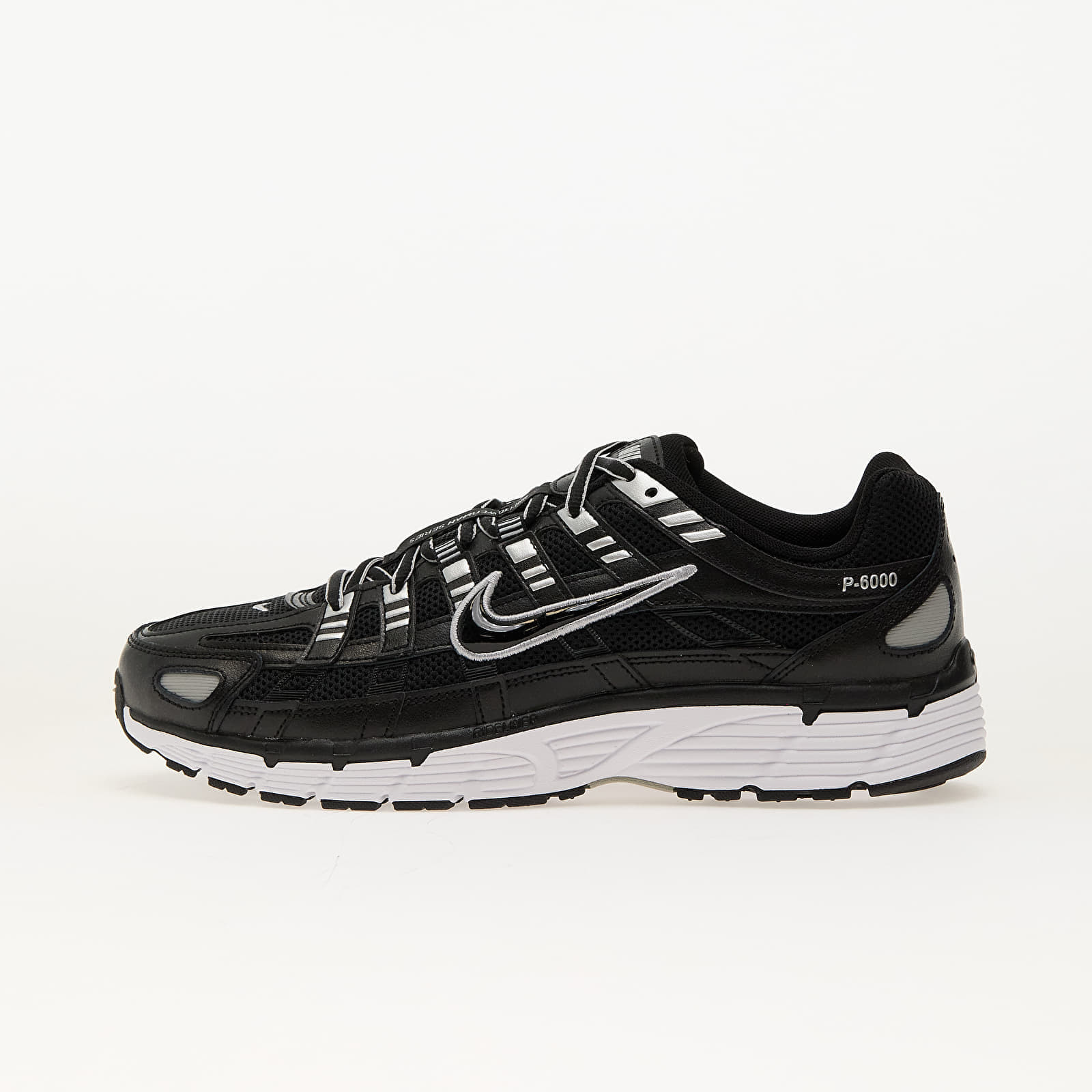 Tenisky Nike P-6000 Black/ Black-White-Metallic Silver EUR 43