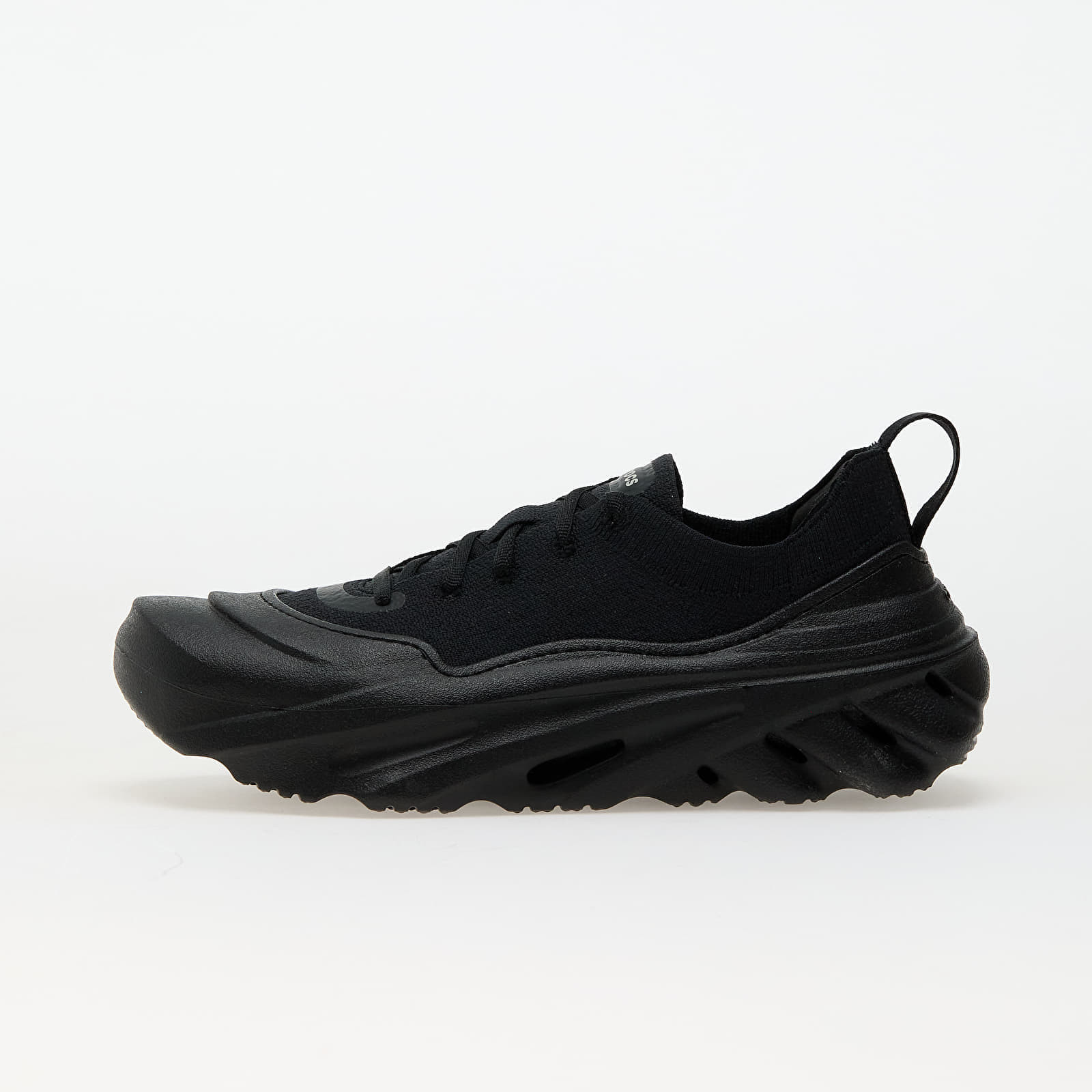 Tenisky Crocs Echo Surge Black/ Black EUR 45-46
