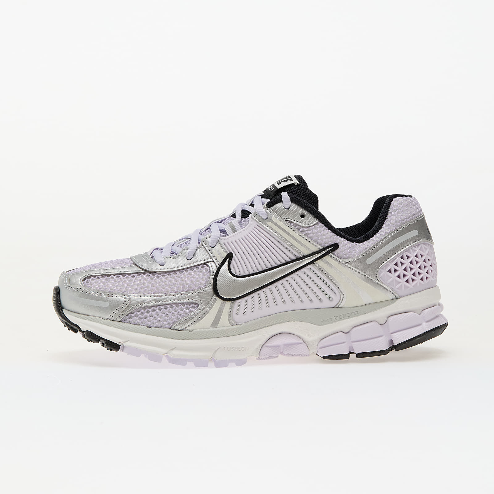 Tenisky Nike W Zoom Vomero 5 M Barely Grape/ Metallic Silver-Photon Dust EUR 35.5