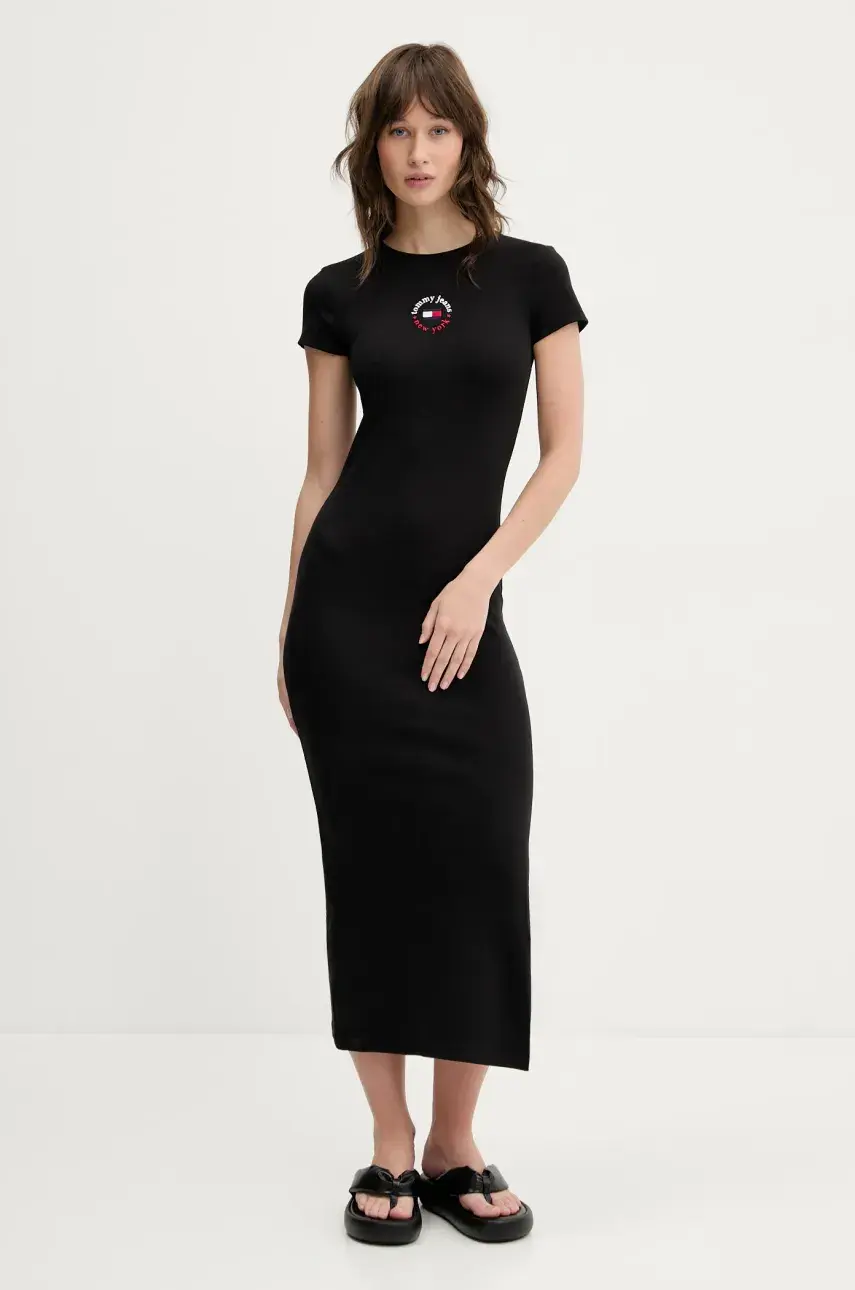 Šaty Tommy Jeans čierna farba, midi, priliehavé, DW0DW20384