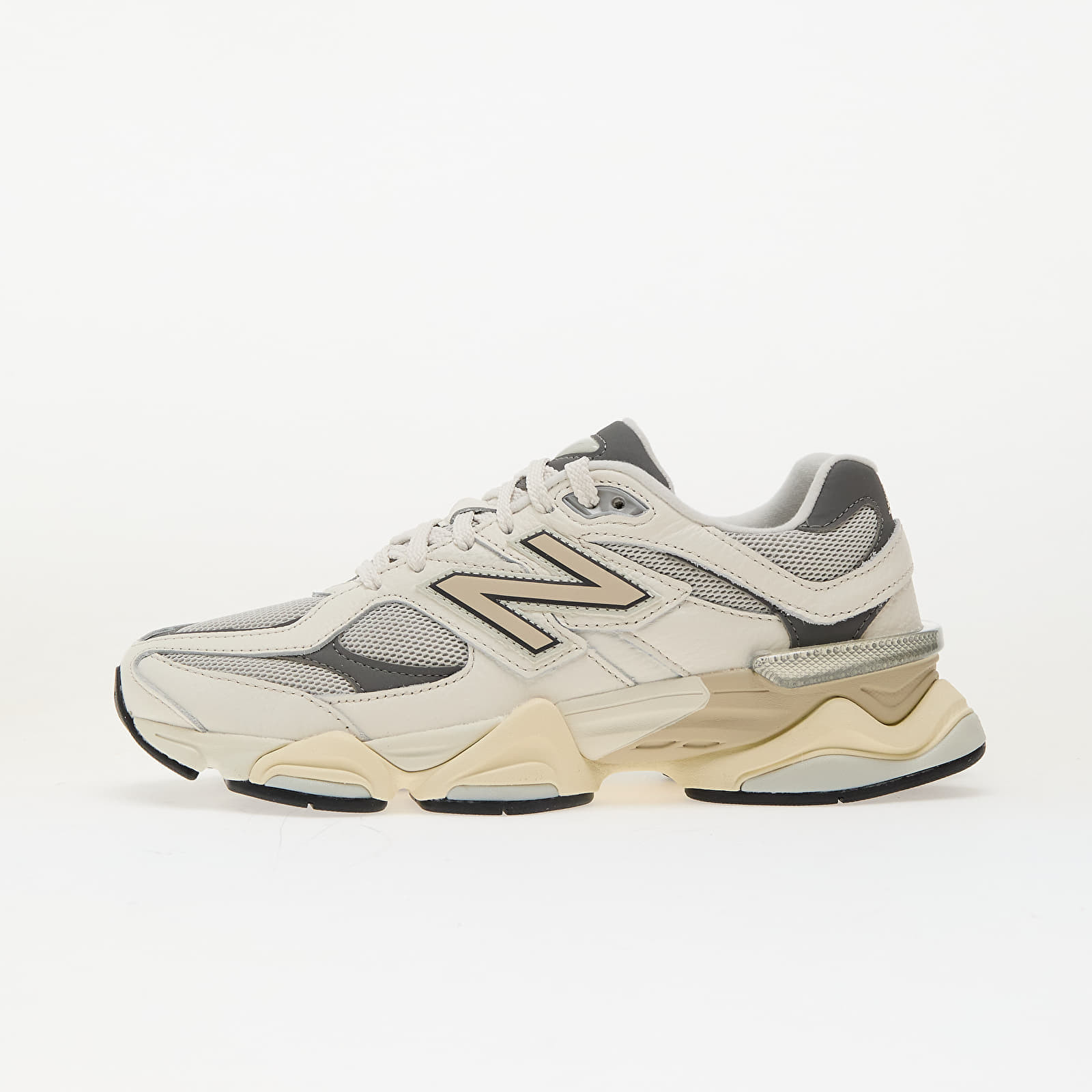 Tenisky New Balance 9060 Sea Salt EUR 37
