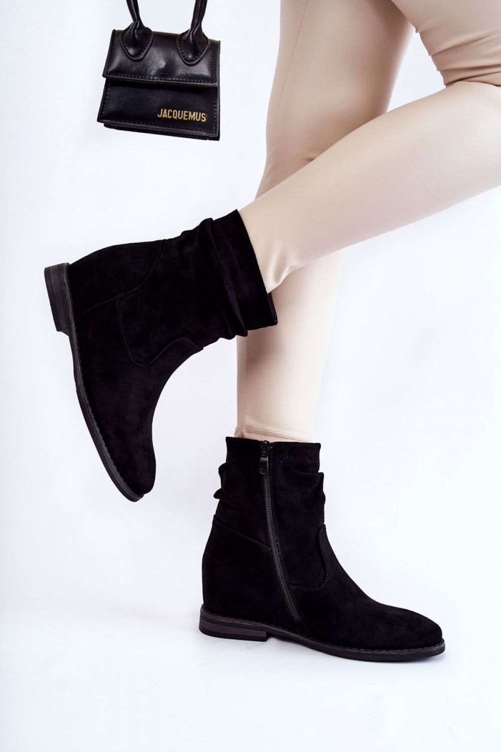 Topánky na klinovom podpätku model 190710 Step in style 36
