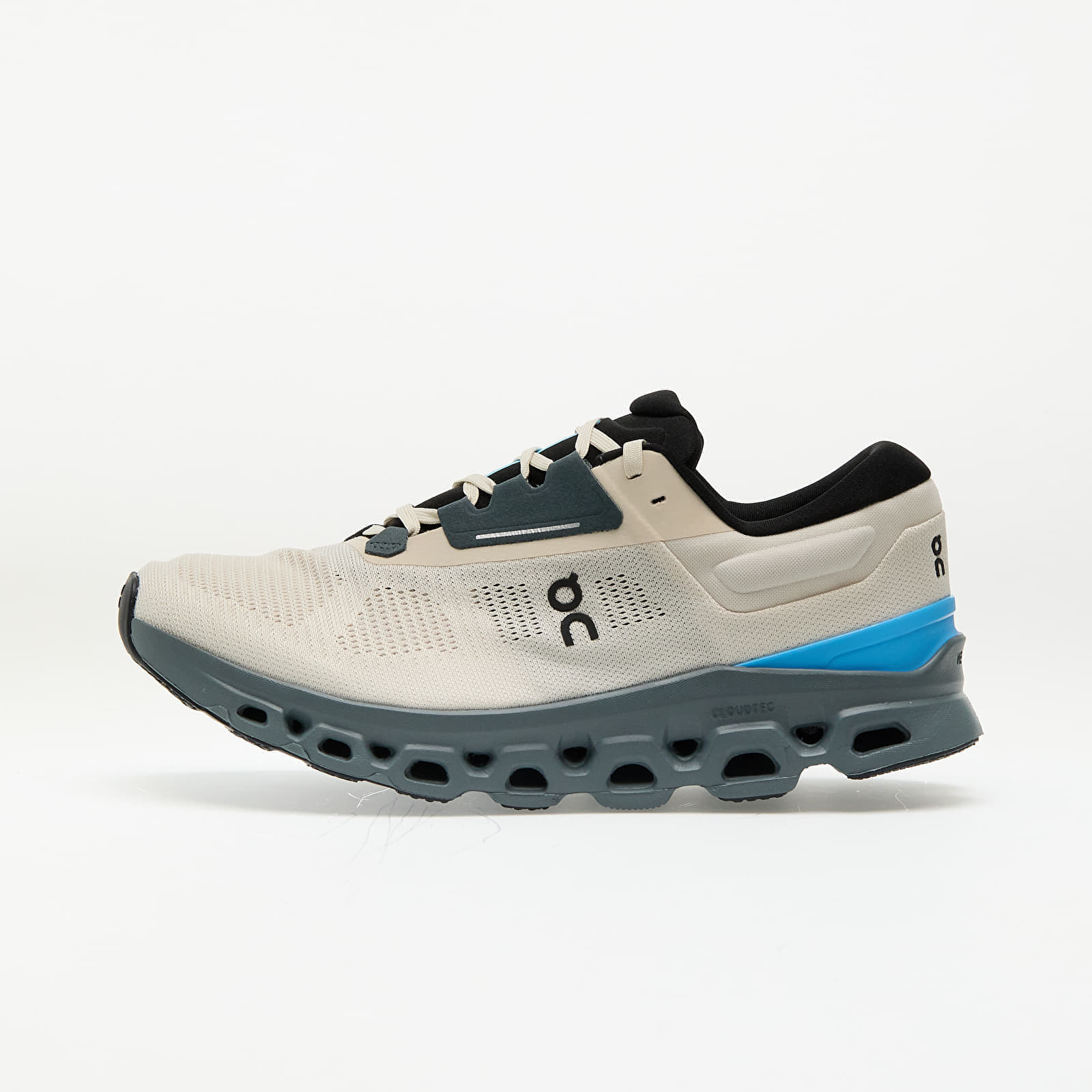 Tenisky On M Cloudstratus 3 Cream/ Horizon EUR 44