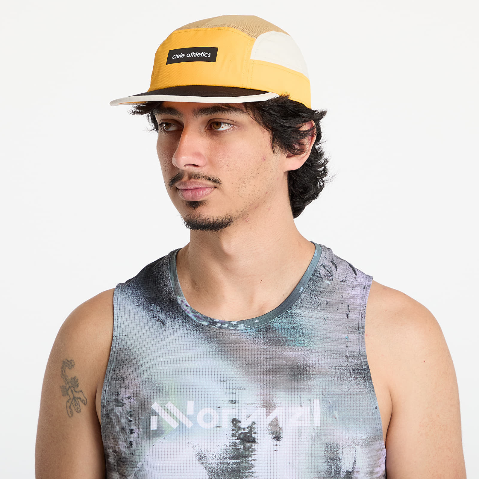 Šiltovka Ciele Athletics GOCap Field IconicBar Clementine/ Sand M/L